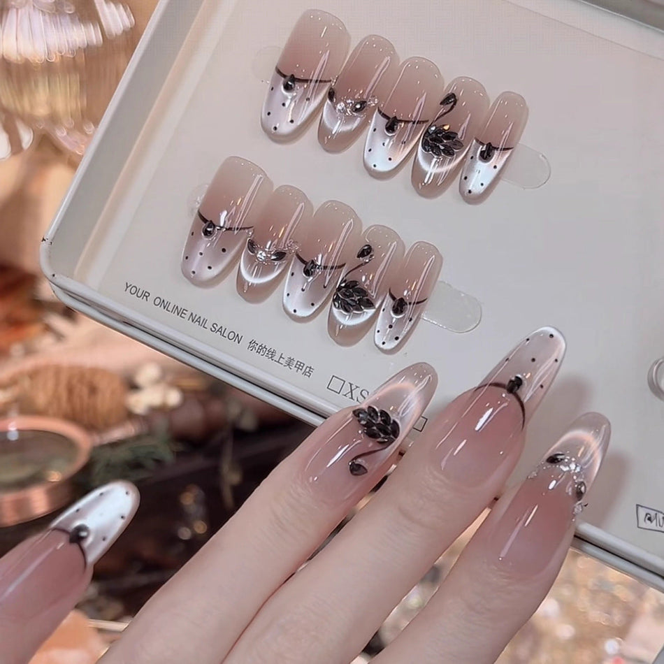 Black Swan Handmade Cat Eye Wearable Nail Set