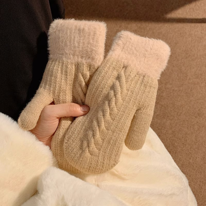 Korean-Style Couple Fleece-Lined Winter Gloves