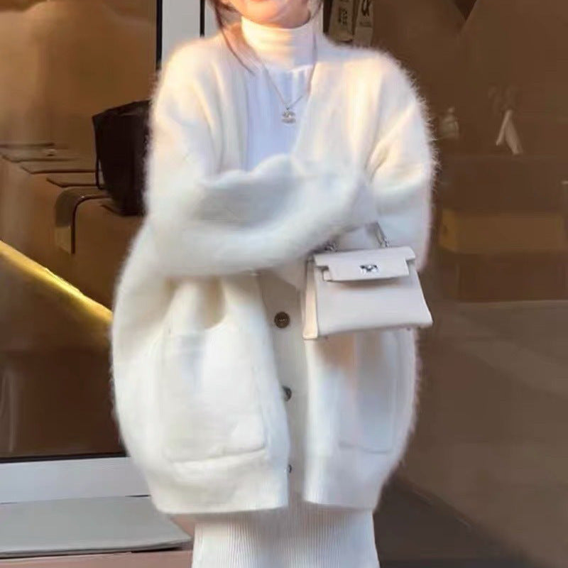 Women’s Soft Mink-Style Loose Knit Cardigan