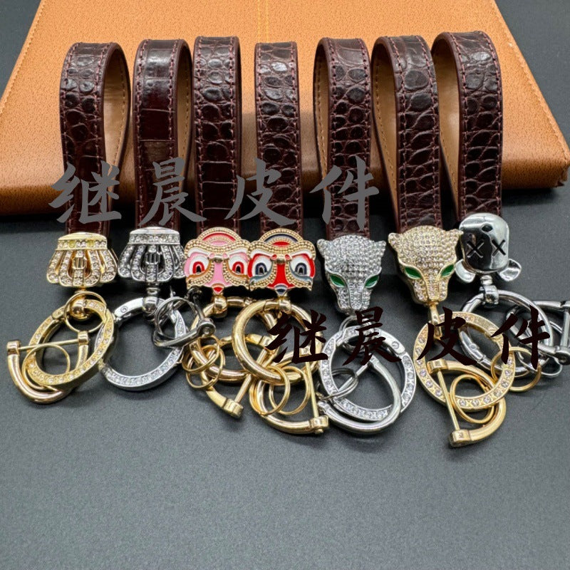 Lion Dance Leather Keychain – Personalized Car Pendant