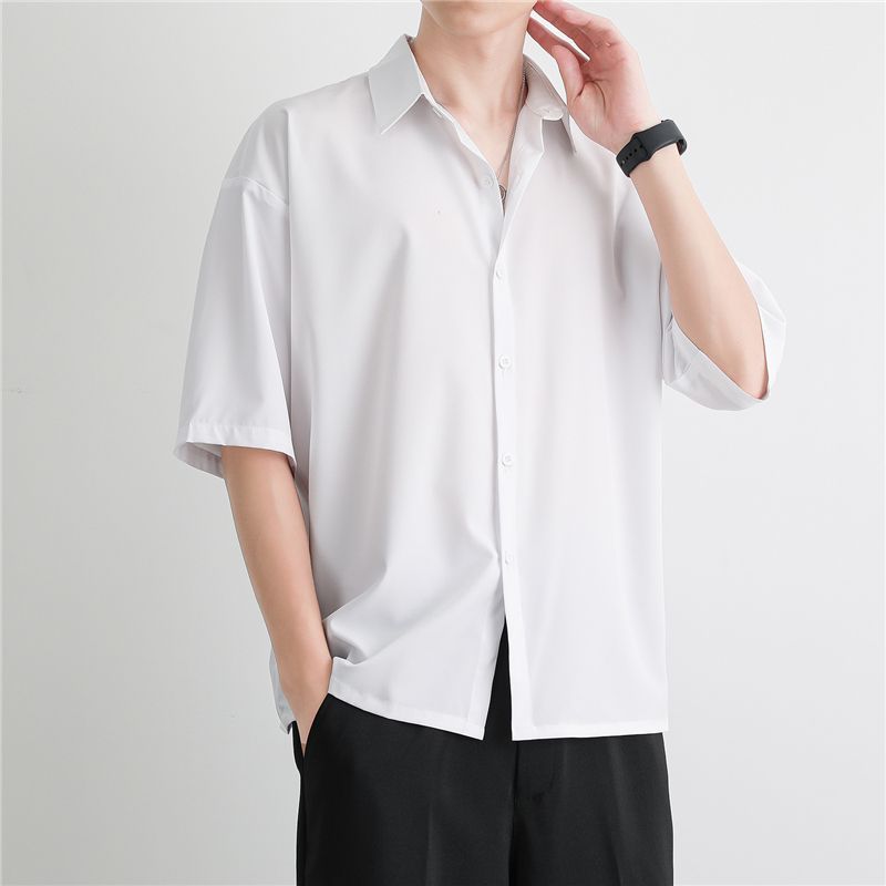 Men’s Black Short-Sleeved Shirt – Cool, Loose & Stylish
