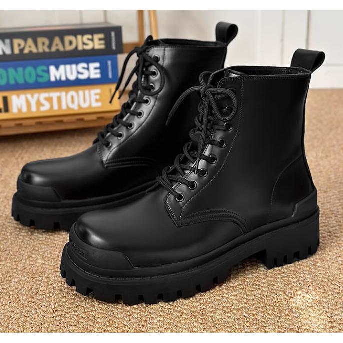 STOCK-Men’s Hiking Boots – High-Top British Style Leather Shoes