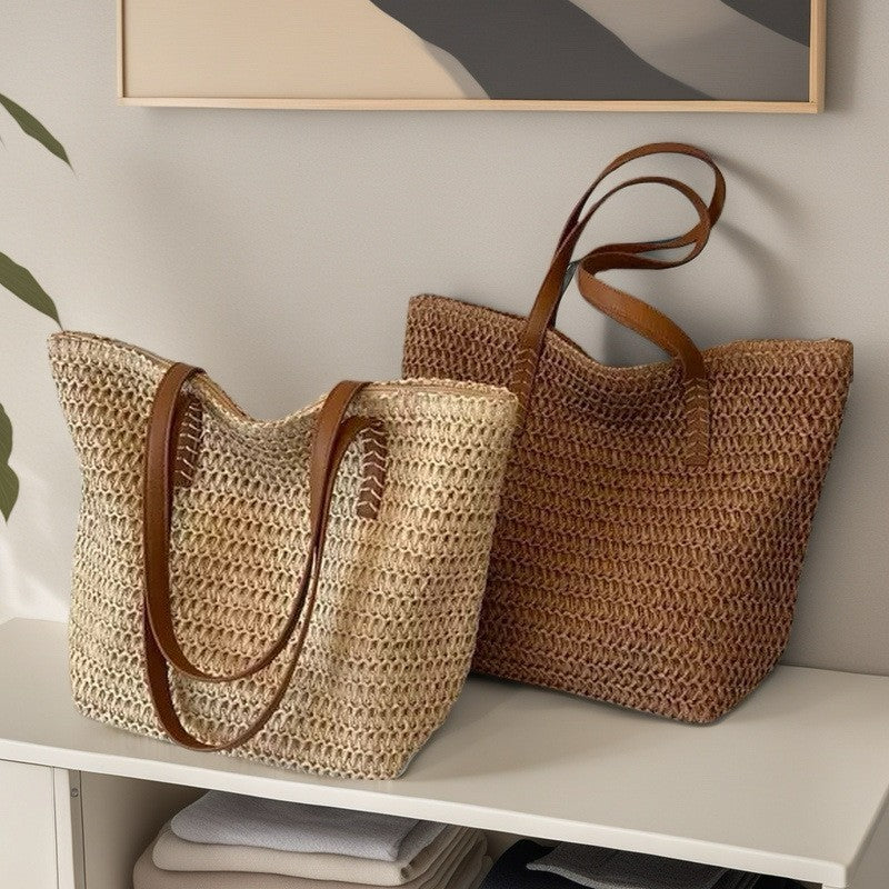 Korean Large-Capacity Seaside Straw Bag