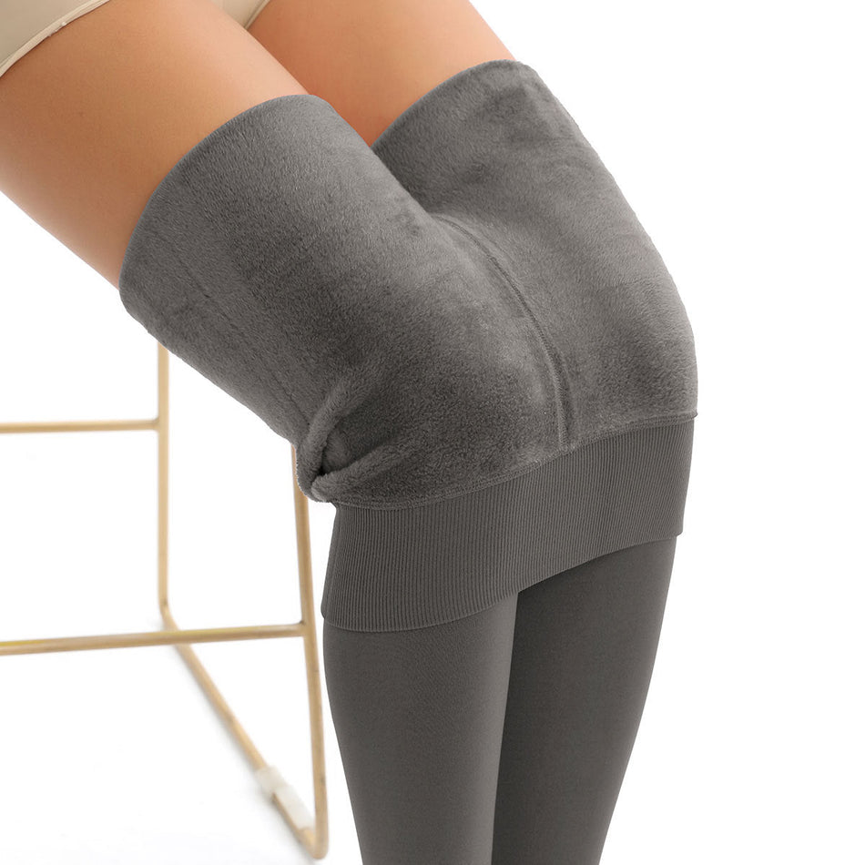 Plus-Size Velvet Leggings