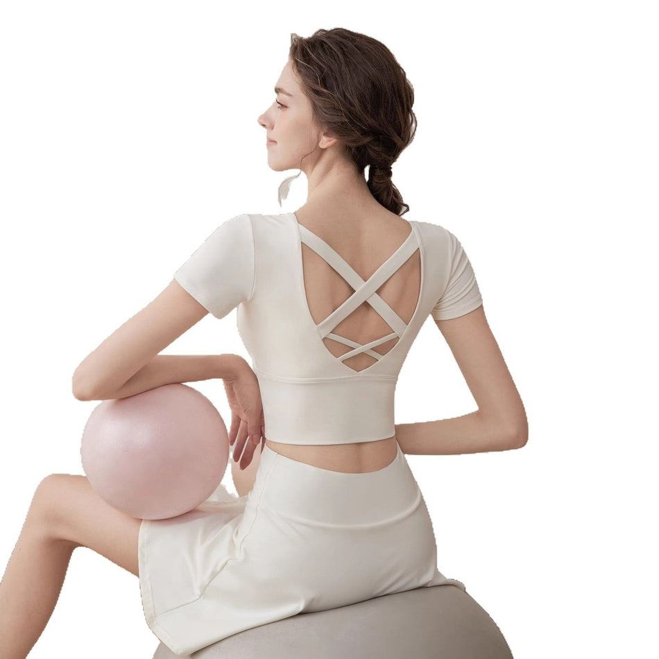 Slim Fit Sports Top – Summer Yoga Essential