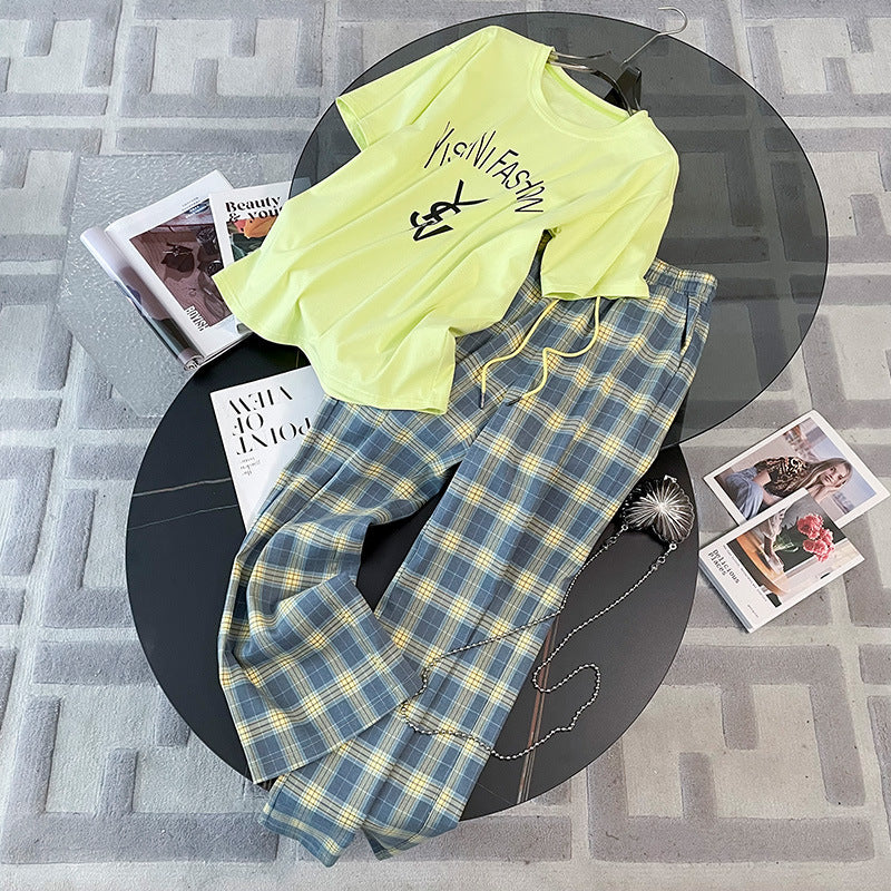 Plaid Sports Set for Women – Streetwear 2pc Style