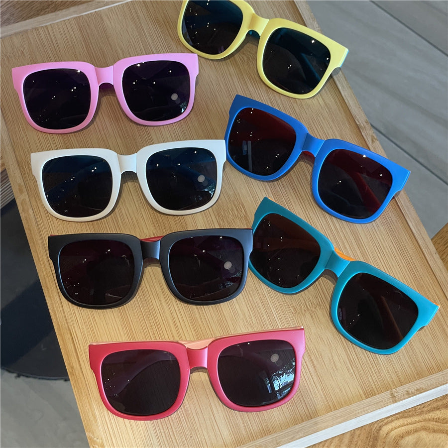 Foldable Kids’ Sunglasses – UV Shield + Box (Morandi)