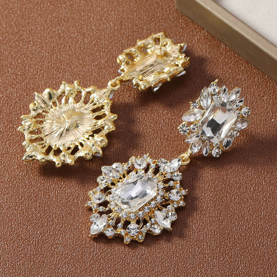 Retro Crystal Silver-Plated Earrings – Elegant Women’s Jewelry