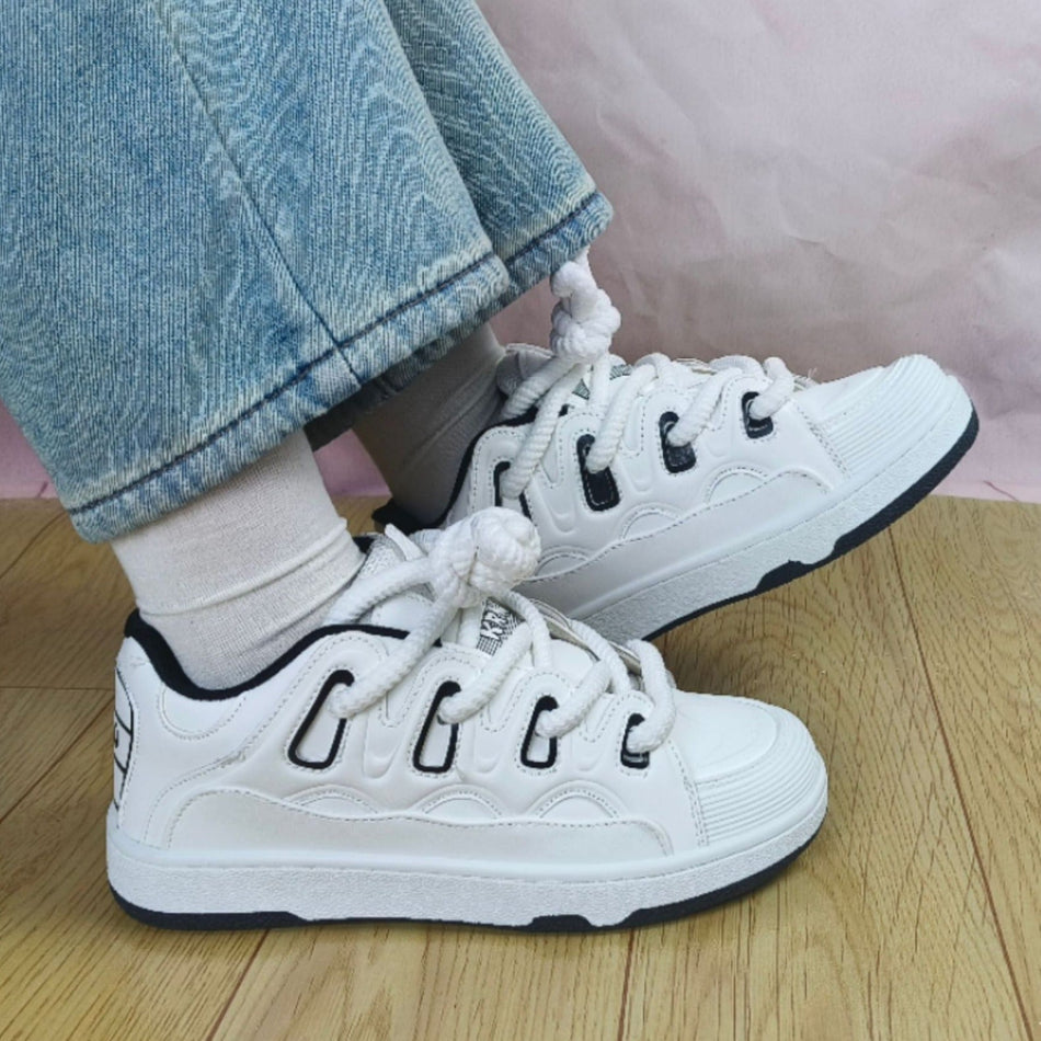 Hong Kong Style White Casual Couple Skate Shoes