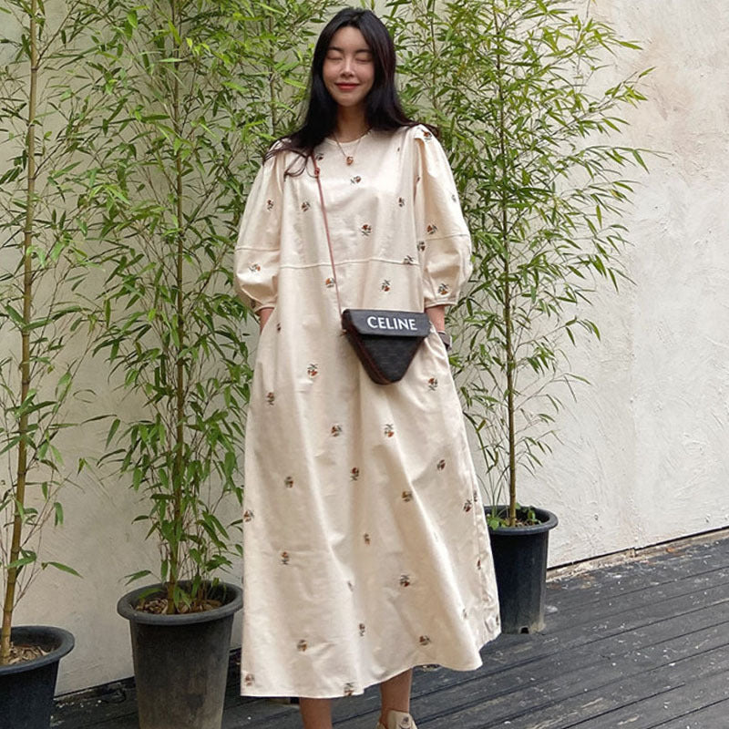 Korean Daisy Embroidered Dress