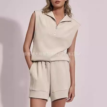 2-Piece Zipper Sports Set – Summer High Waist Shorts 🏖️