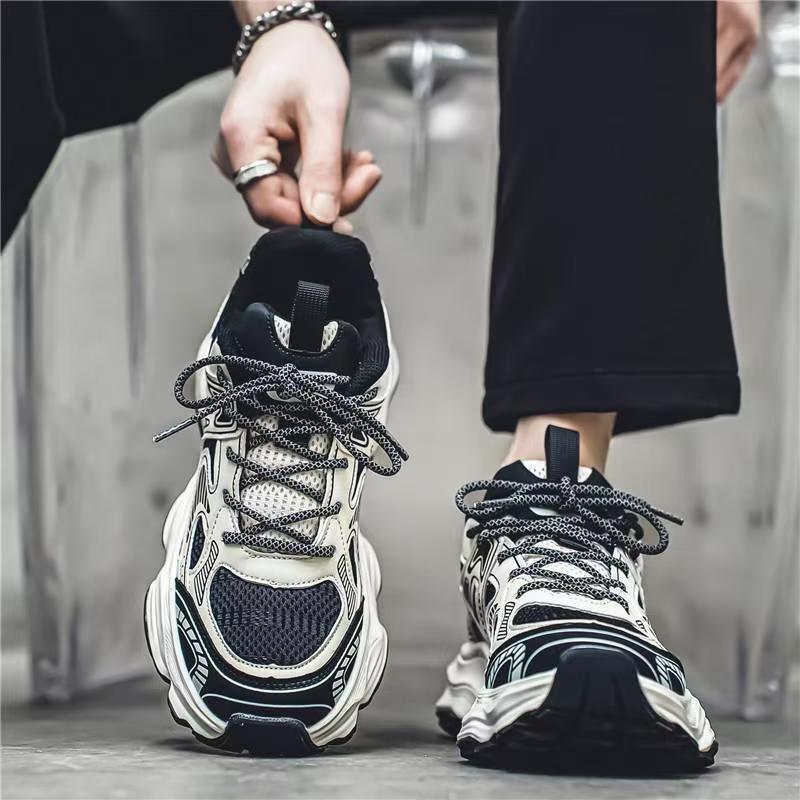 Men’s Mesh Running Shoes – Summer Breathable Heightening Casual