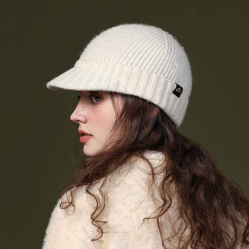 Women’s Knitted Wool Peaked Cap