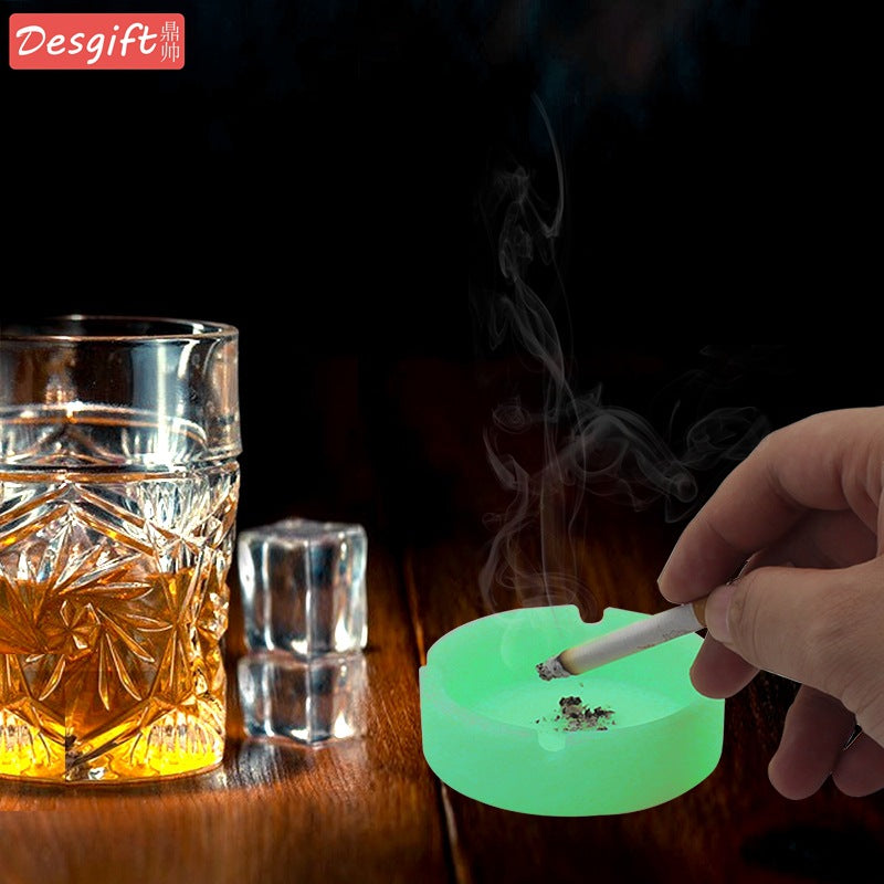 Luminous Silicone Ashtray – Glow-in-the-Dark Design