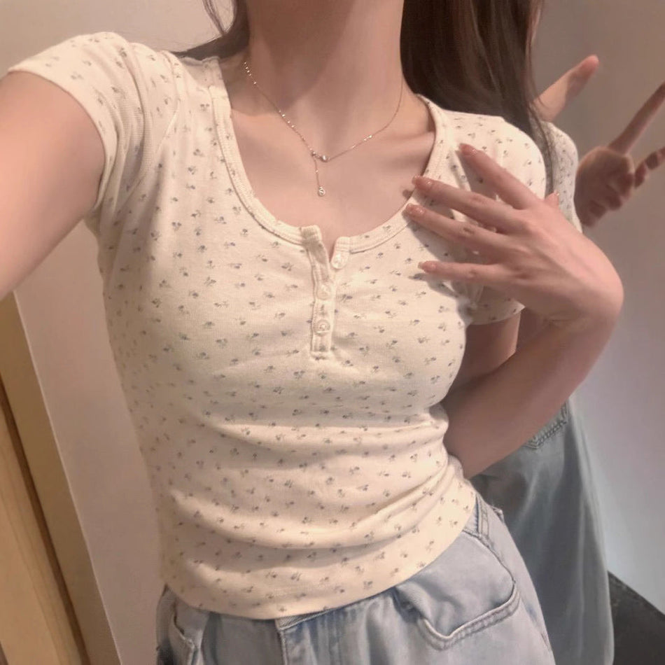 Floral U-Collar Slim Short Sleeve T-Shirt