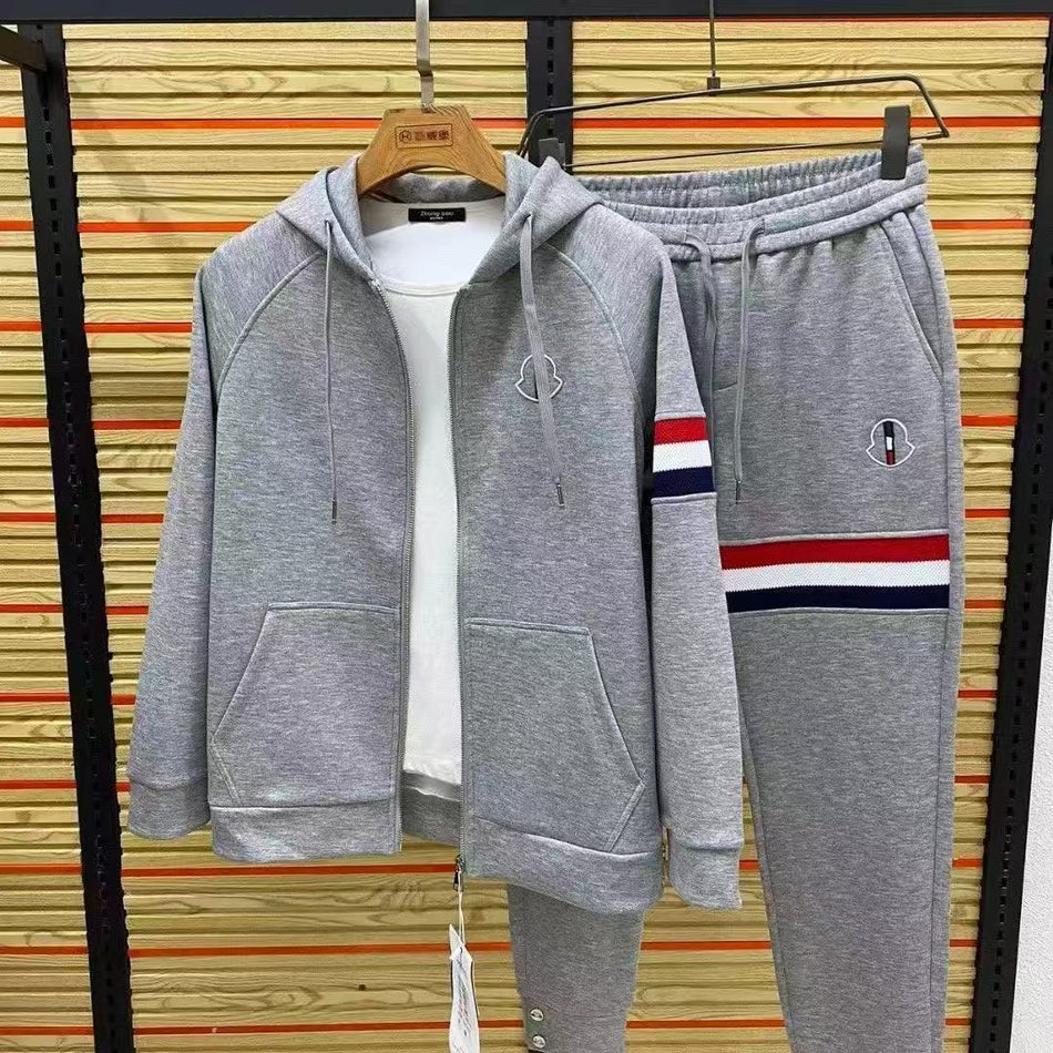 Men’s Trendy Two-Piece Sweatshirt – Casual Hooded Sportswear