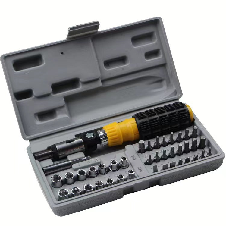4-Piece Multifunctional Screwdriver & Socket Wrench Set