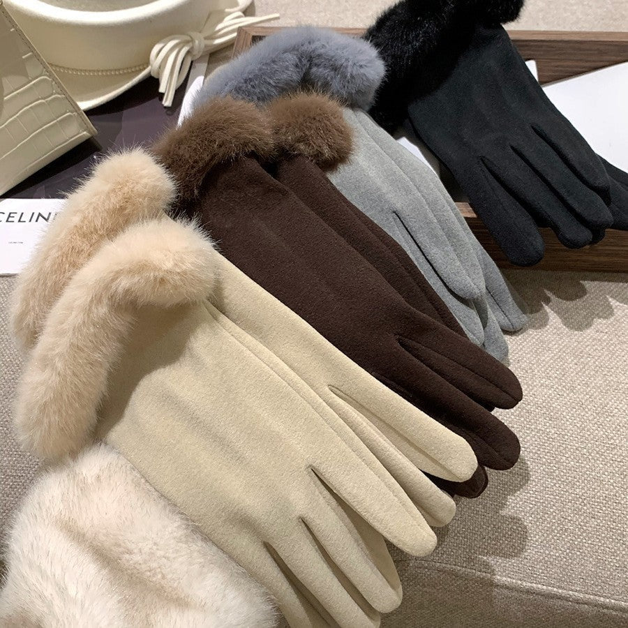 Luxury Velvet Touch Screen Plush Winter Gloves for Women Pro