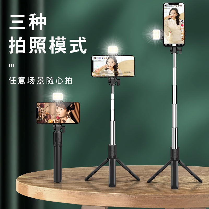 Wholesale Selfie Stick with Light & Tripod (Portable)