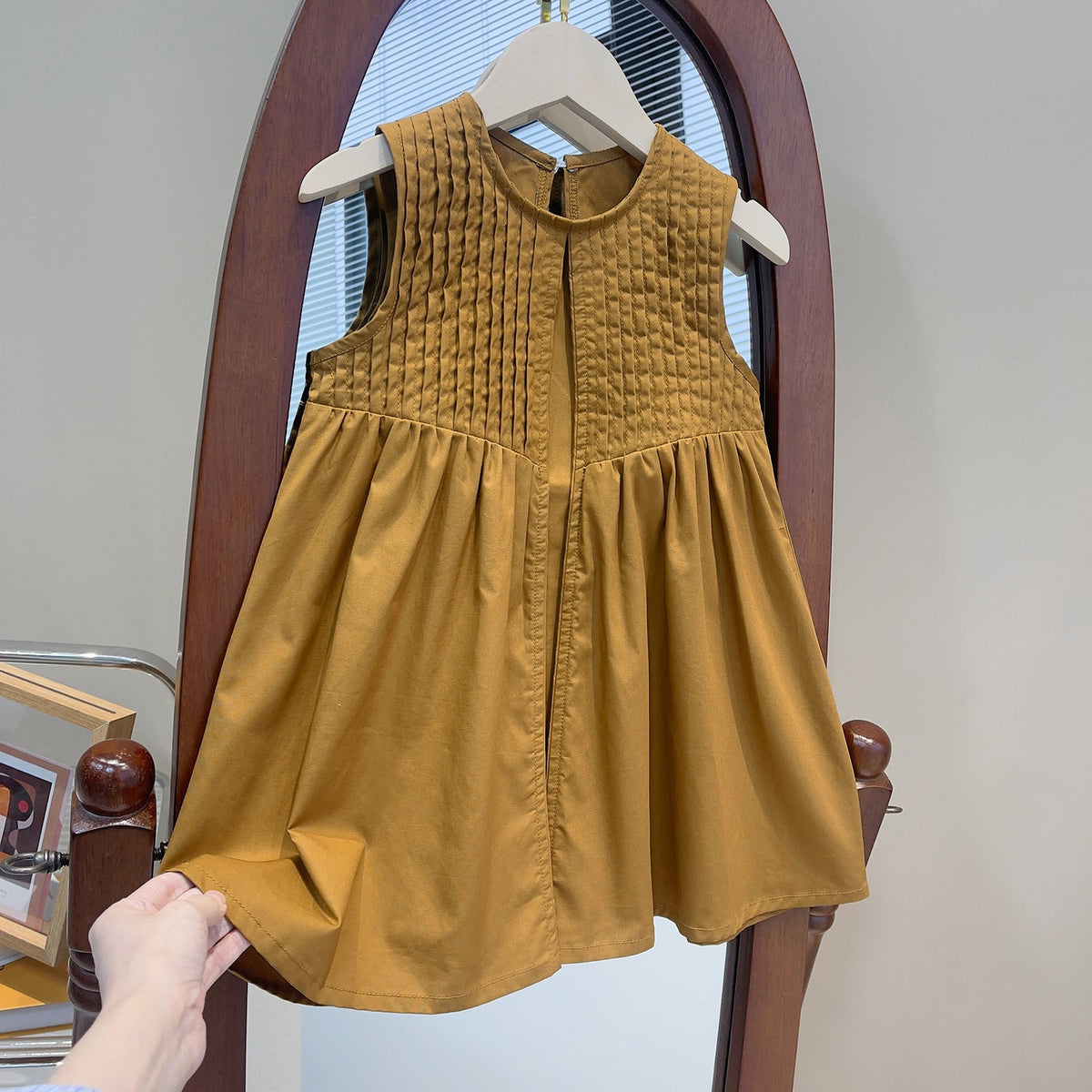 Girls Sleeveless Pleated Vest Dress Korean Style – Kids Fashion Nepal | Tudoholic