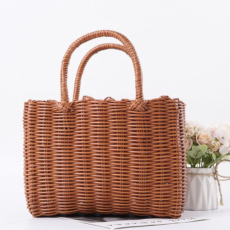 Laizhou Hand-held Rattan Picnic Bag | Stylish & Durable