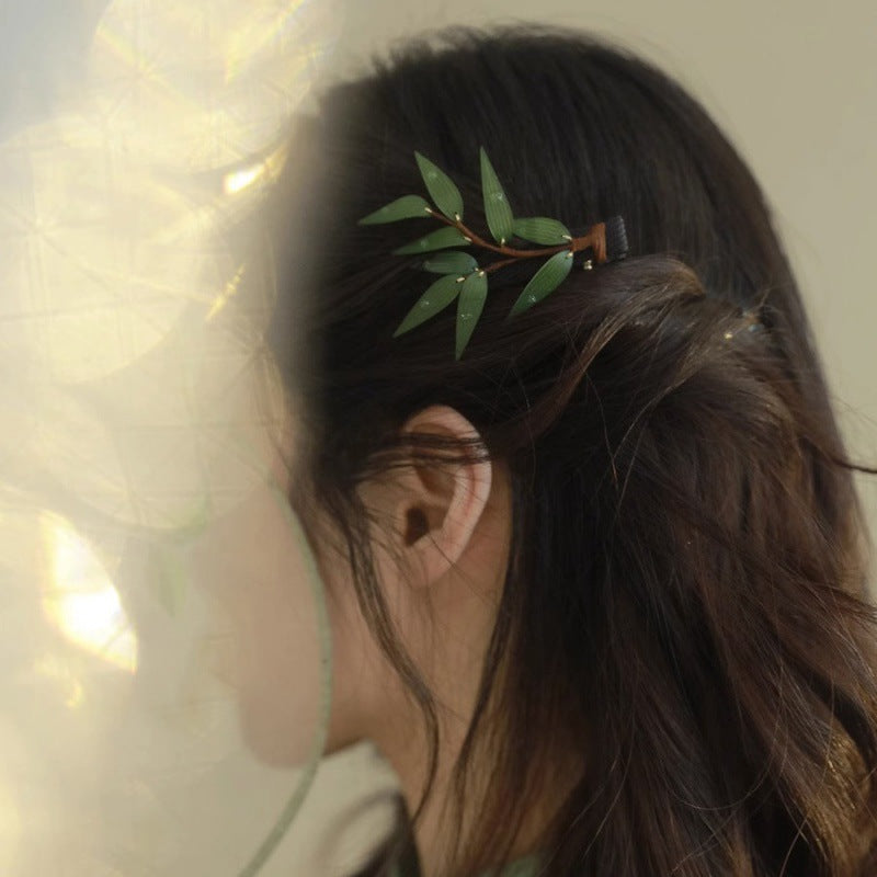 Ancient Bamboo Leaf Water Drop Hair Clip
