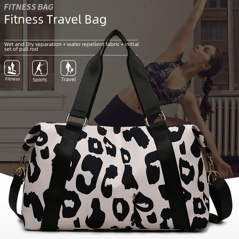Trendy Dairy Print Women's Travel & Fitness Duffel