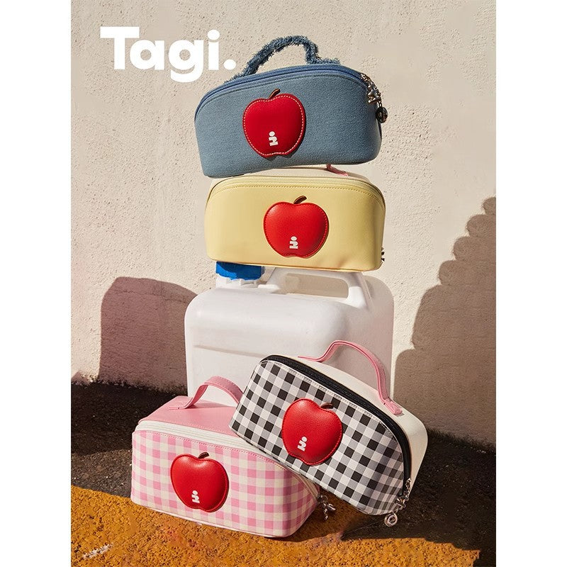 Tagi Imagine Apple-Shaped Waterproof Makeup Bag – Cute & Portable