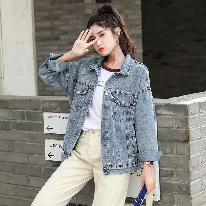 Women’s Daisy Embroidered Loose Denim Jacket