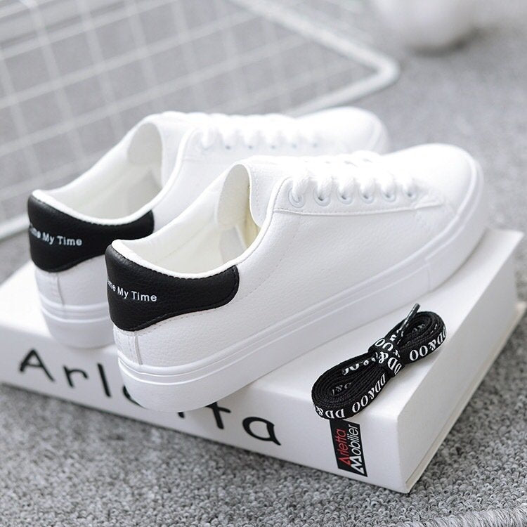 STOCK-White Korean Breathable Women’s Board Sneakers – Casual