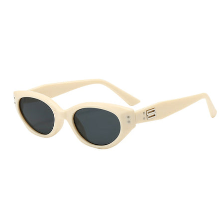 9052 black frame premium cat-eye polarized sunglasses for women uv protection