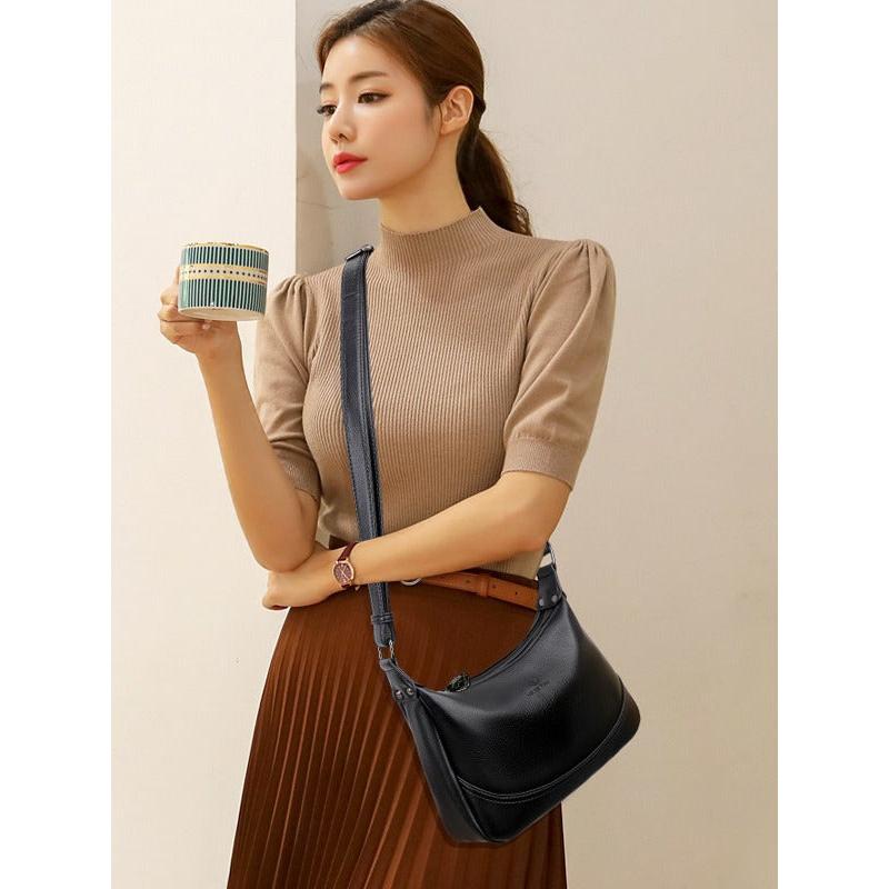 Soft Leather Large-Capacity Commuter Crossbody Bag