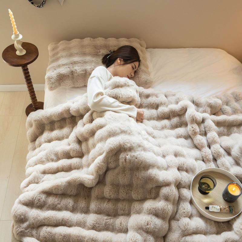 Tuscan Double-Sided Rabbit Plush Blanket – Thick & Cozy