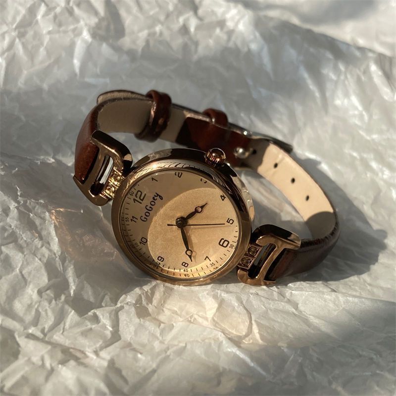 Retro Light Luxury Small Dial Quartz Watch