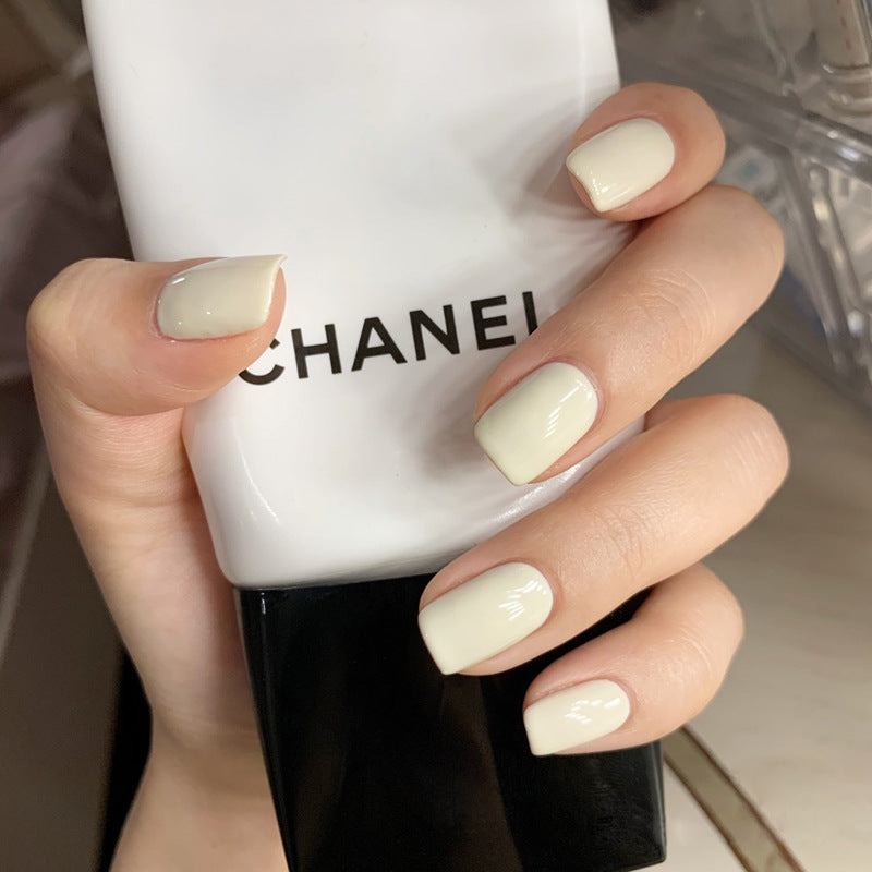 White Short Fake Nails – 24pcs Elegant Removable Nail Patch