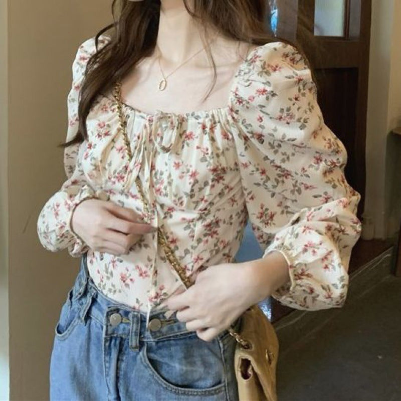 STOCK-Chic Floral Bubble Sleeve Top French-Inspired Women's Shirt