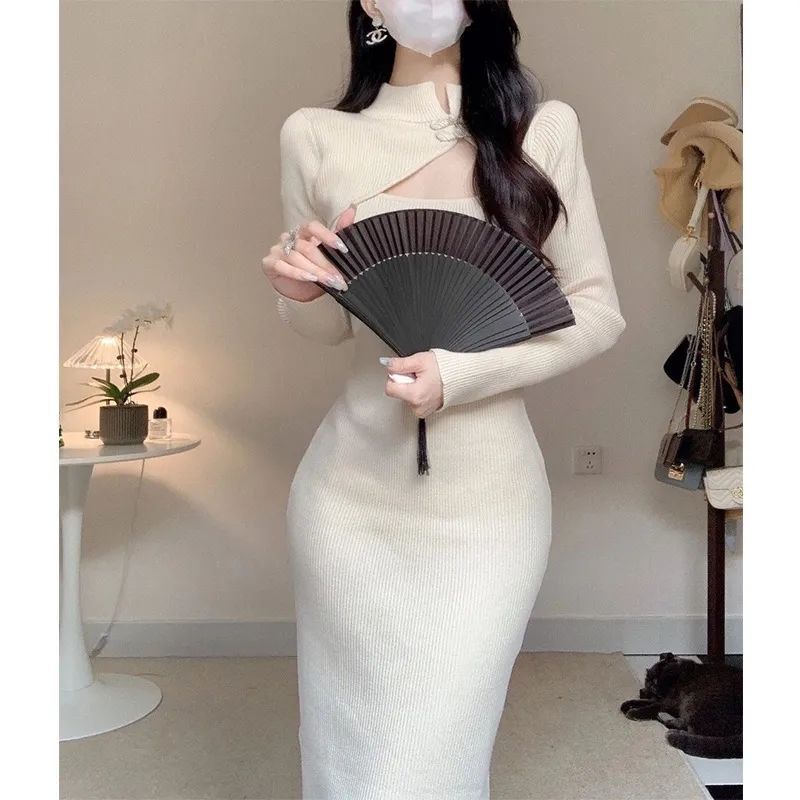 Retro Chinese Vertical Collar Cheongsam Slim Fit Long