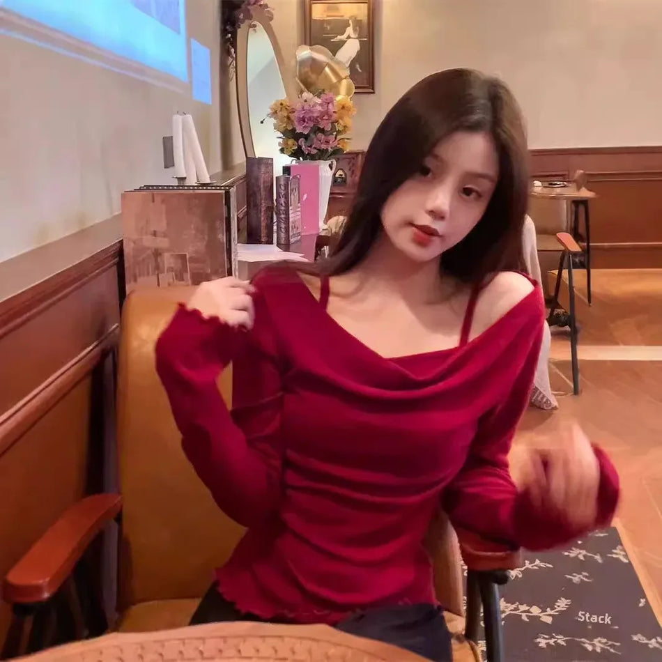 Elegant Swing Collar Long-Sleeved T-Shirt – Slim Fit Red