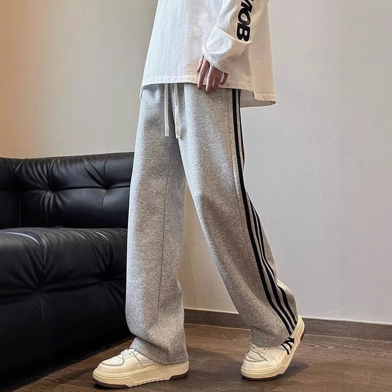 Men’s Wide-Leg Three-Bar Sweatpants Casual Comfort