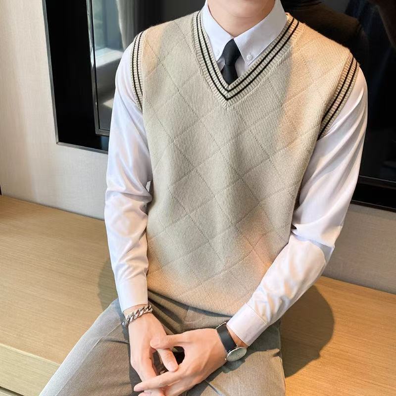 Sleeveless Sweater – Slim Fit Youth Knitted Vest for Men
