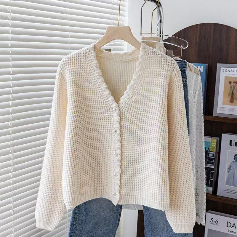 Korean-Style Short Chanel Sweater