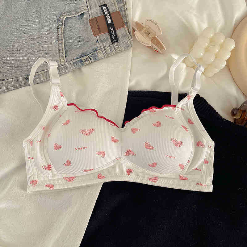 Sweet Comfy Nylon Bra – Summer 2025 Must-Have Comfort