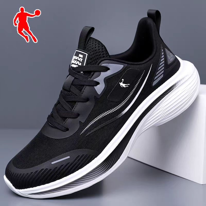STOCK-Men’s Sports Shoes – Mesh Leather Lightweight