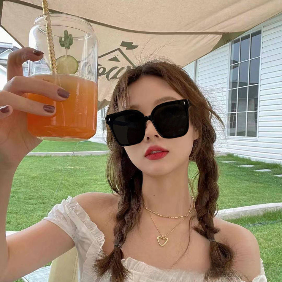 G Family Oversized Slimming Sunglasses – K-Fashion Hit