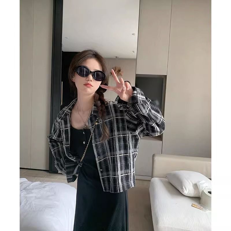 Retro Plaid Cropped Shirt in Lightweight Sun-Shielding Weave