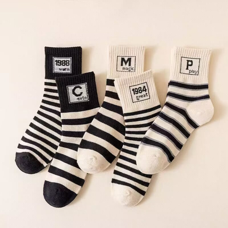 Kids Mid-Tube Sports Socks – Unisex Cotton for All Seasons