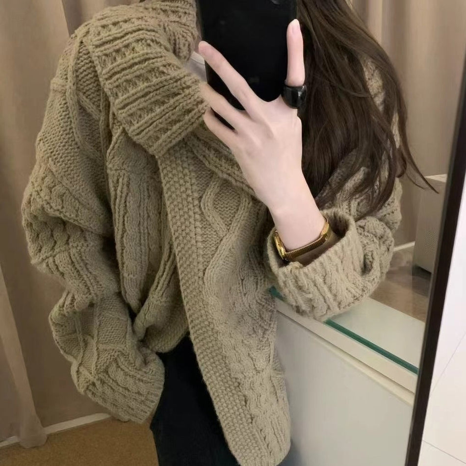 Women’s Lazy Style Thick Lapel Twist Knit Cardigan