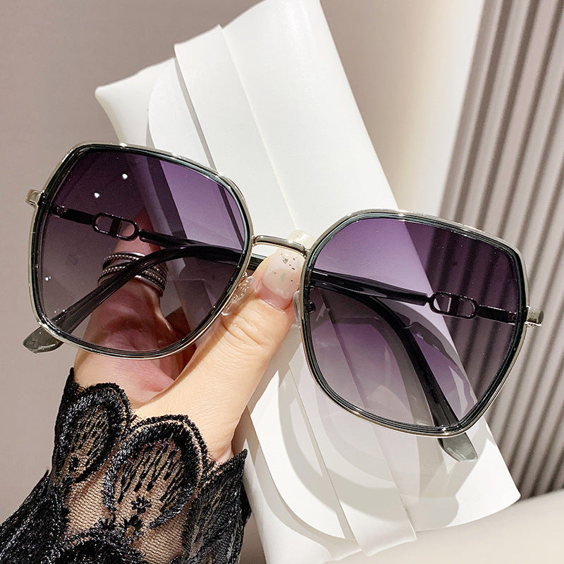 Polygonal UV Sunglasses – Small Frame Euro Style