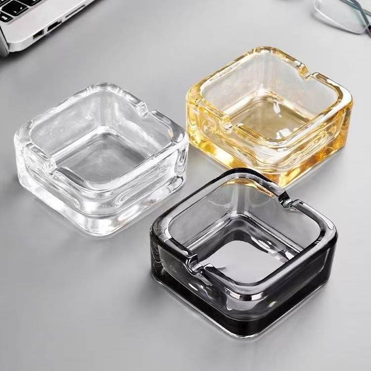 Square Glass Ashtray – Hotel Office Dust-Proof Style