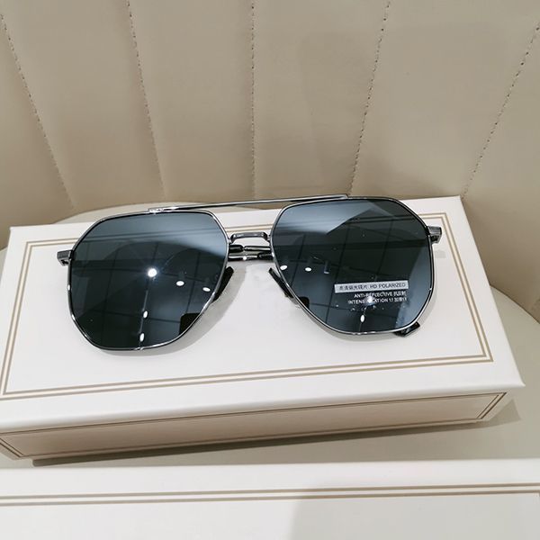 High-End Polarized Sunglasses for Men & Women